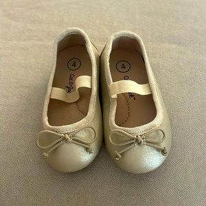 Cat & Jack dressy slippers size 4